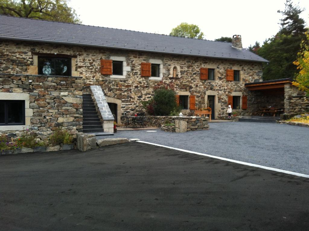 Vila Aux Pays Des Sucs Saint-Hostien Pokoj fotografie